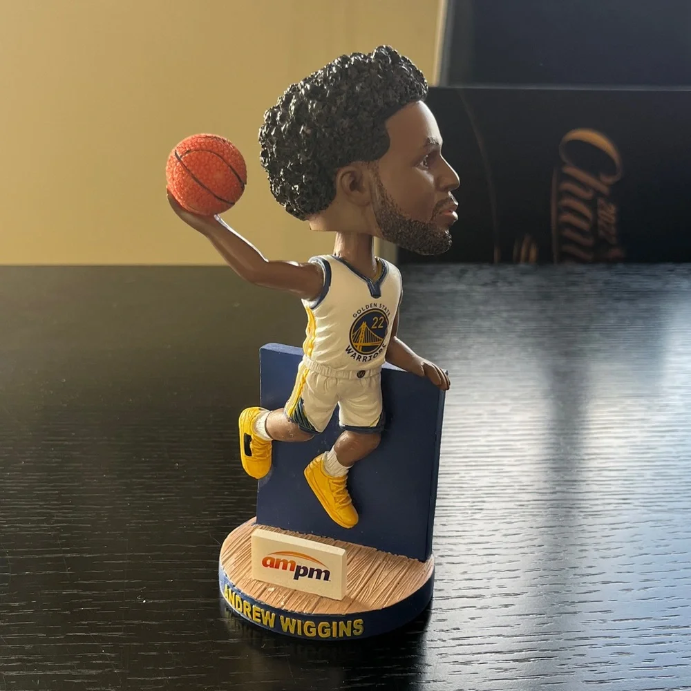GOLDEN STATE WARRIORS 2021-2022 NBA CHAMPIONS BOBBLEHEAD SET, NIB